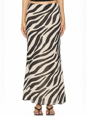 Superdown Revolve Nalani Beige Zebra Animal Print Stripe Maxi Skirt Size XXS NWT